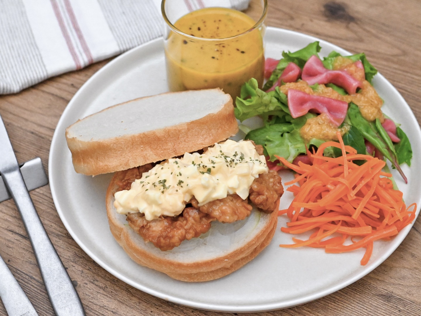 つるやパンのサンドイッチ